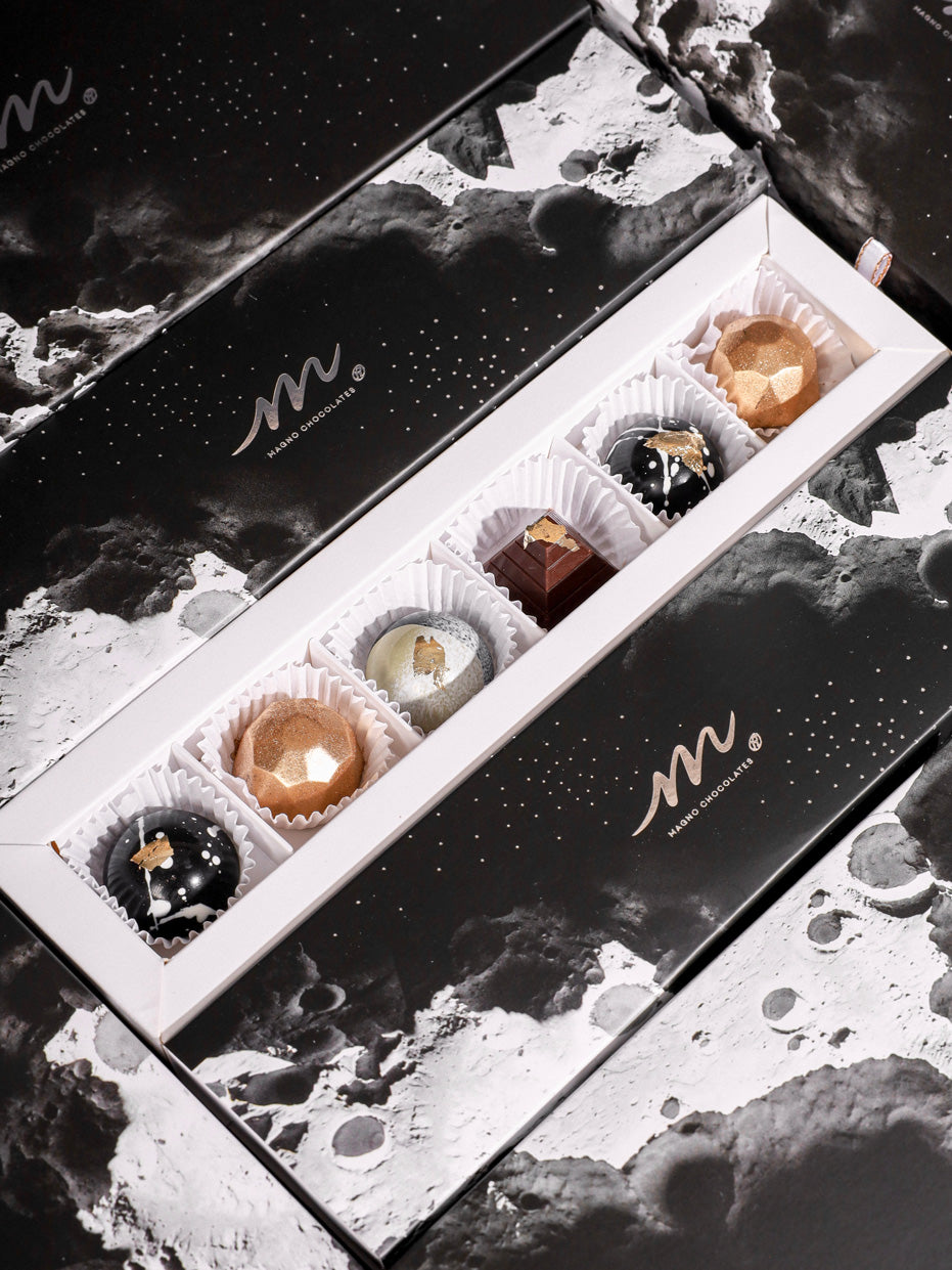 Lunar Gems (6 pcs)
