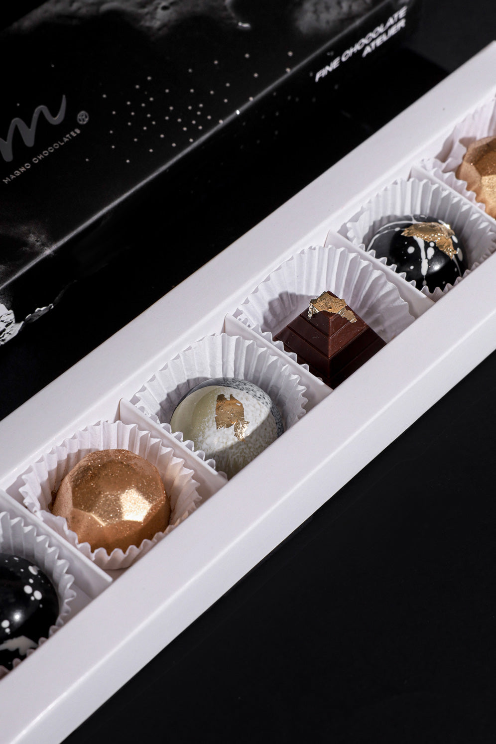 Lunar Gems (6 pcs)